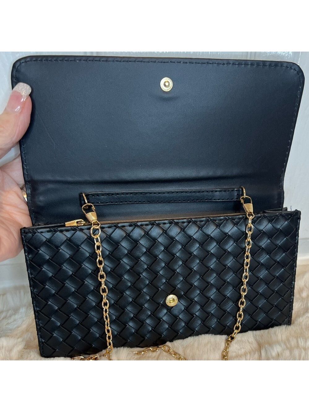 UU BLACK WEAVE FAUX LEATHER CLUTCH WALLET - Picture 5 of 15